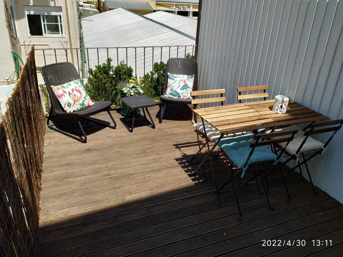 Retiro Da Graça: Stylish Sunny Apt With A Balcony Appartement *