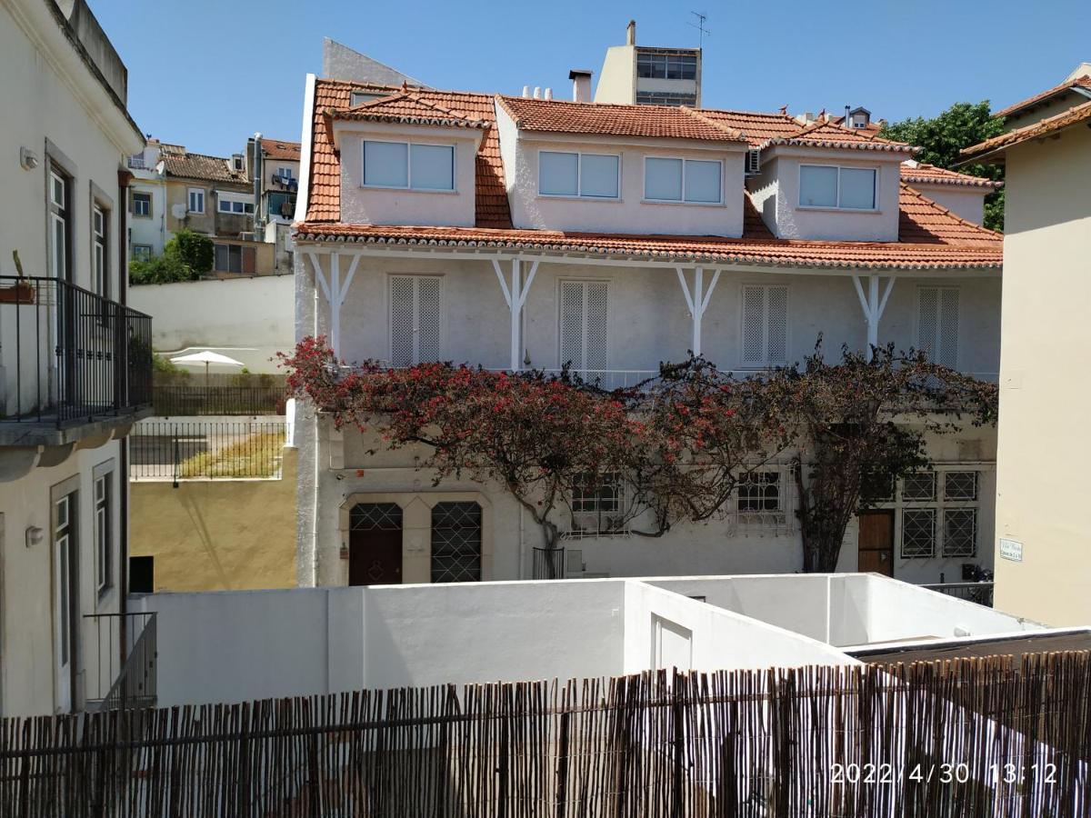 Appartement Retiro Da Graça: Stylish Sunny Apt With A Balcony *